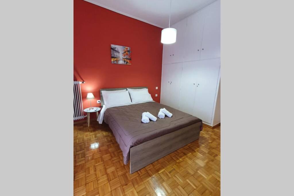 Greek Hospitality In A Modern Apartment Atene Esterno foto